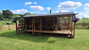 Oskar's Shepherd's Hut at Snug Hollow